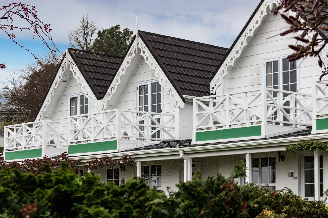 Phoenix Thermal Resort - Taupo Exterior photo